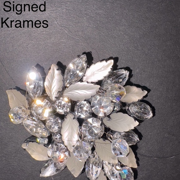 Brooch - Picture 1 of 1